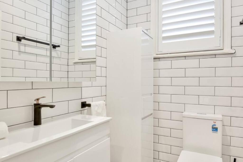 Stylish Cbd 2 Bedroom 54 Appartamento *